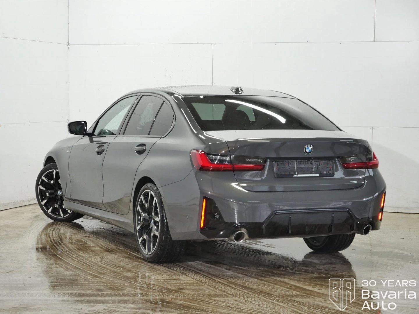 BMW 318 i M Sport Paket Steptronic | Mobile.bg   2