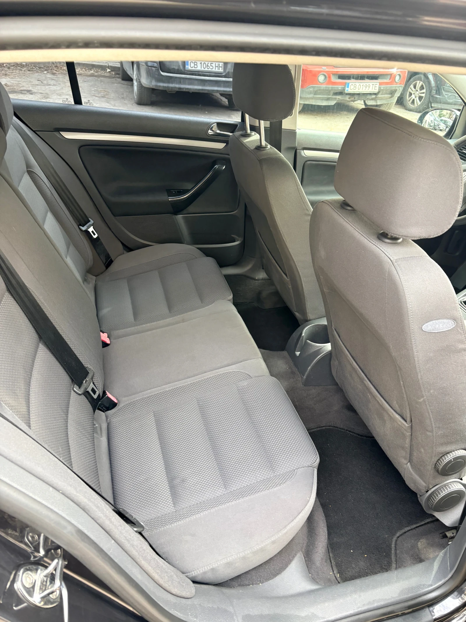 VW Golf  - изображение 8