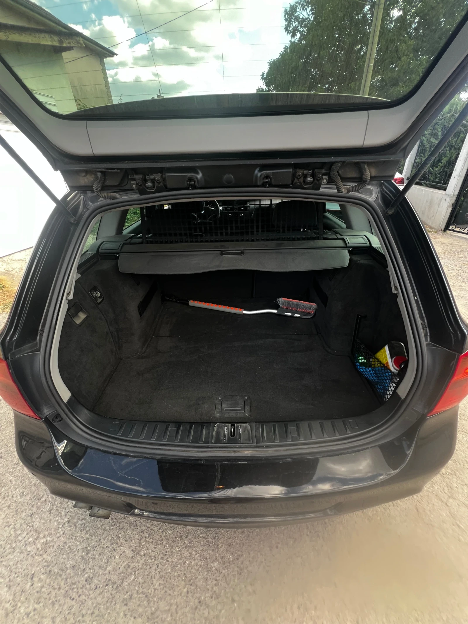 BMW 320 E91 , снимка 17 - Автомобили и джипове - 53710228