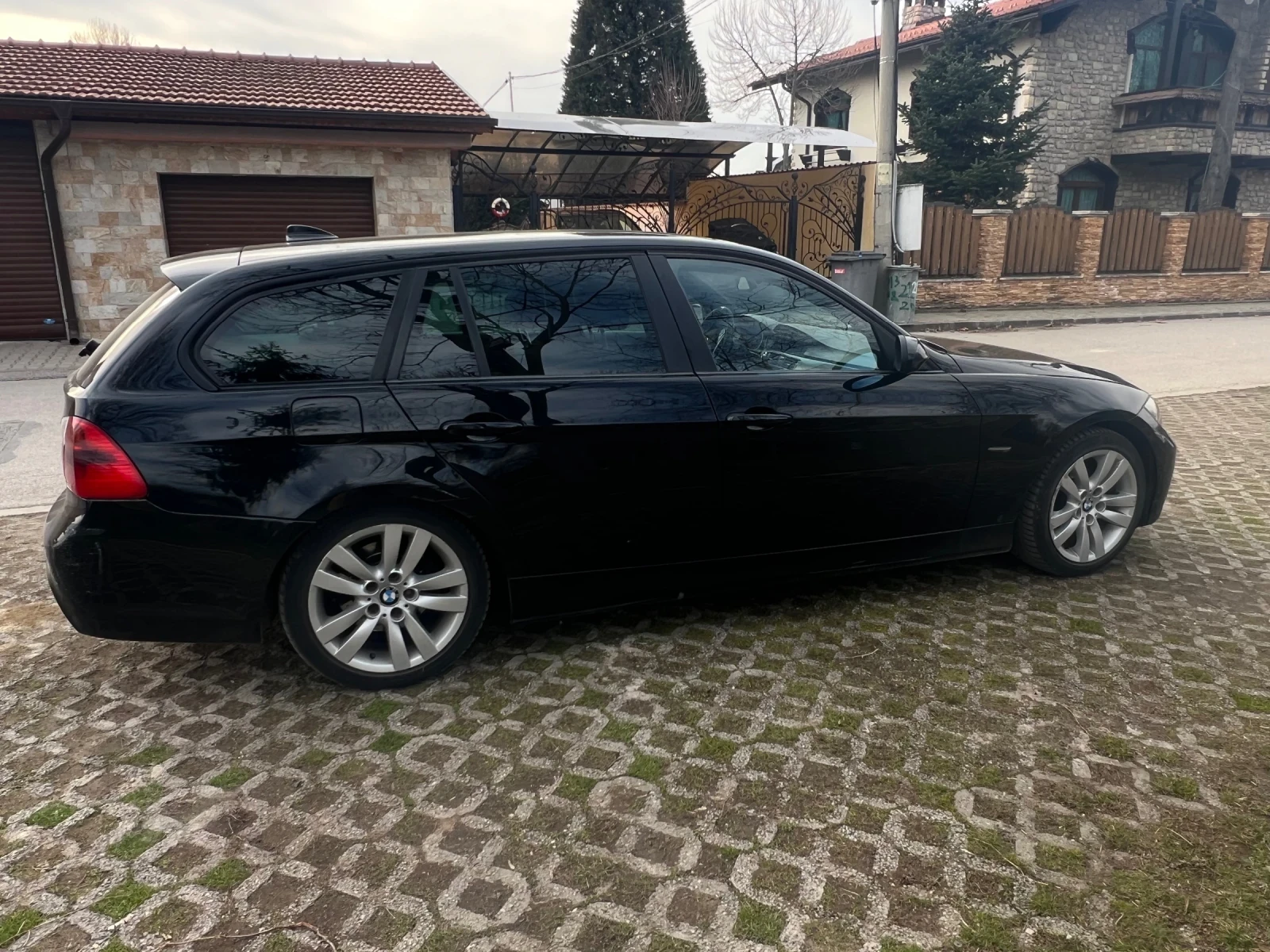 BMW 320 E91 , снимка 2 - Автомобили и джипове - 53710228