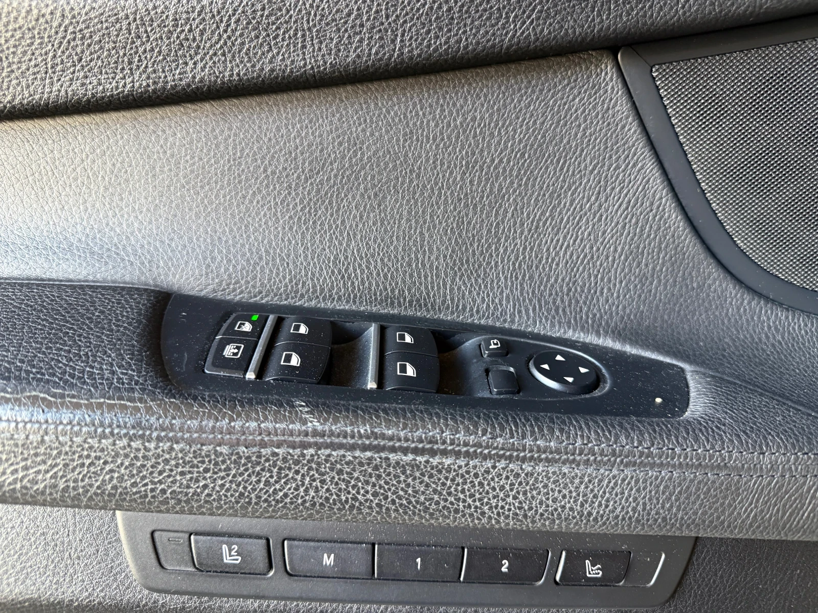 BMW 730, снимка 13 - Автомобили и джипове - 53837330