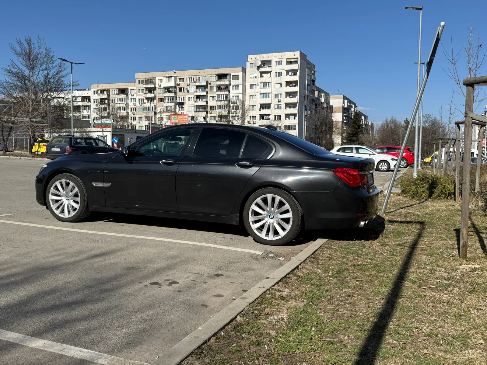 BMW 730, снимка 6 - Автомобили и джипове - 53837330