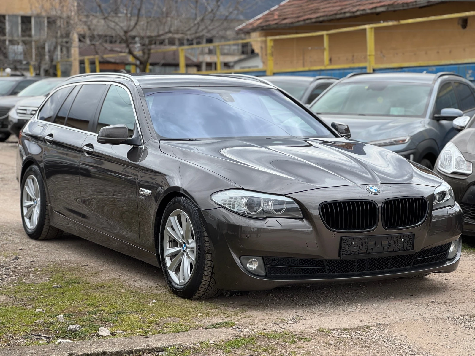 BMW 530 3.0d* X-Drive* NAVI* , снимка 3 - Автомобили и джипове - 53899883