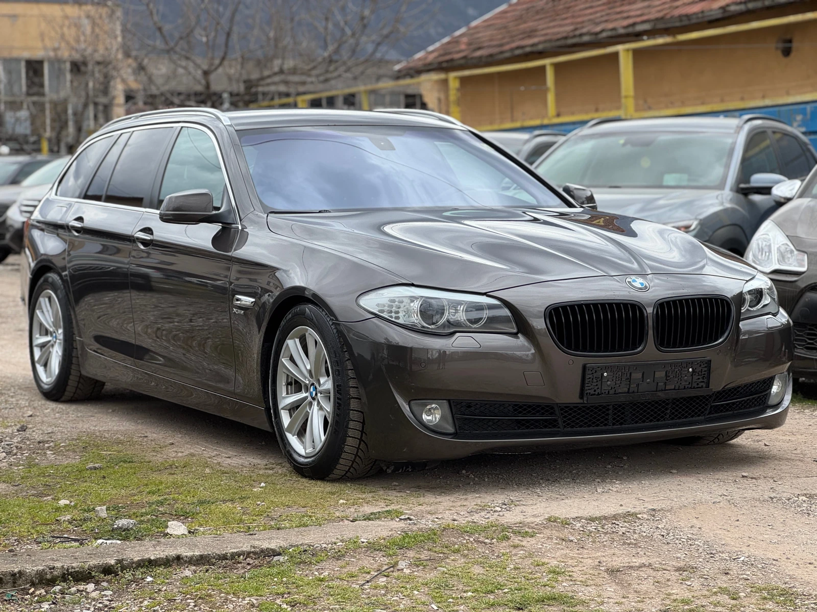 BMW 530 3.0d* X-Drive* NAVI* 