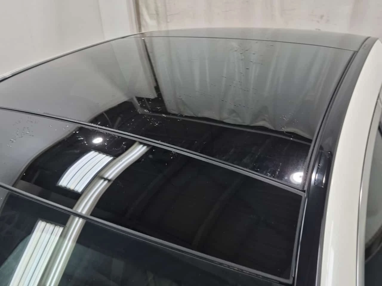 Mercedes-Benz E 300 * CARFAX * ЦЕНА ДО БГ, снимка 13 - Автомобили и джипове - 53997642