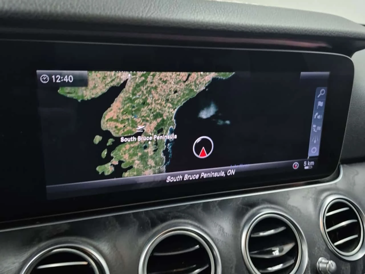 Mercedes-Benz E 300 * CARFAX * ЦЕНА ДО БГ, снимка 9 - Автомобили и джипове - 53997642