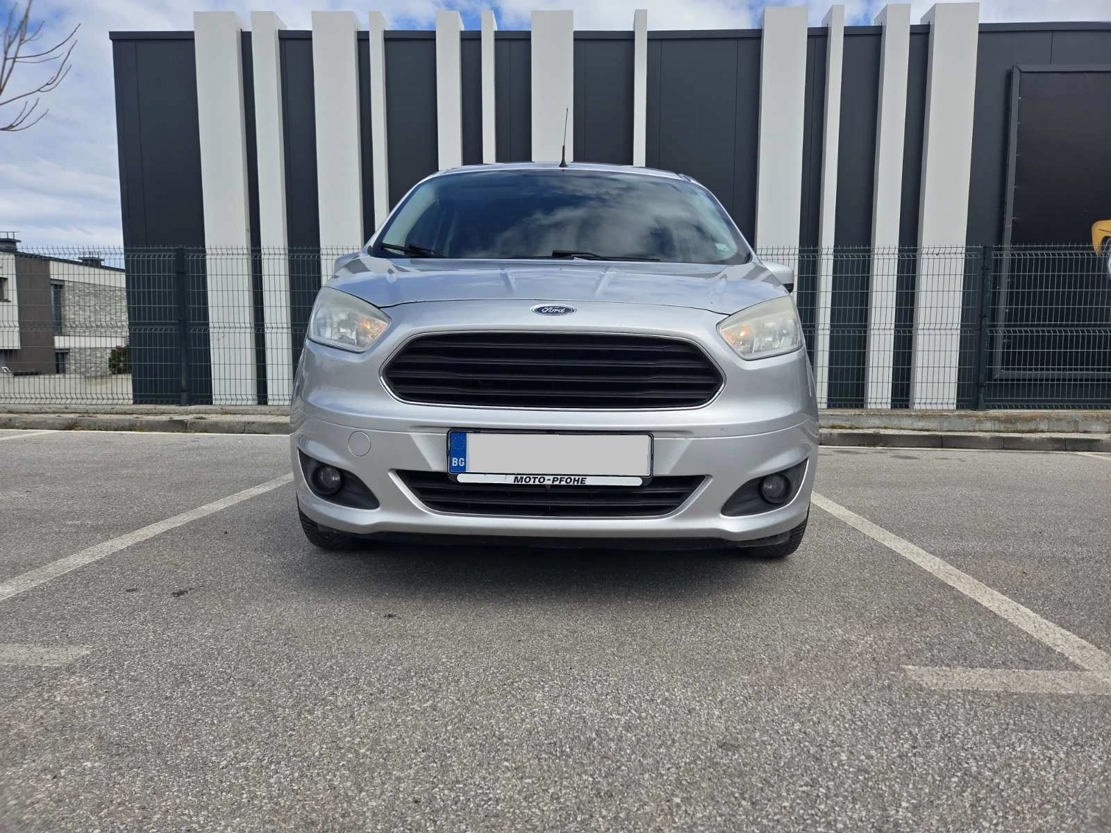 Ford Courier 1.5TDCi* Първи собственик, снимка 2 - Автомобили и джипове - 54093478