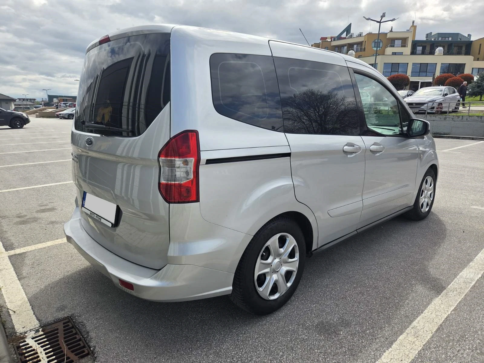 Ford Courier 1.5TDCi* Първи собственик, снимка 7 - Автомобили и джипове - 54093478