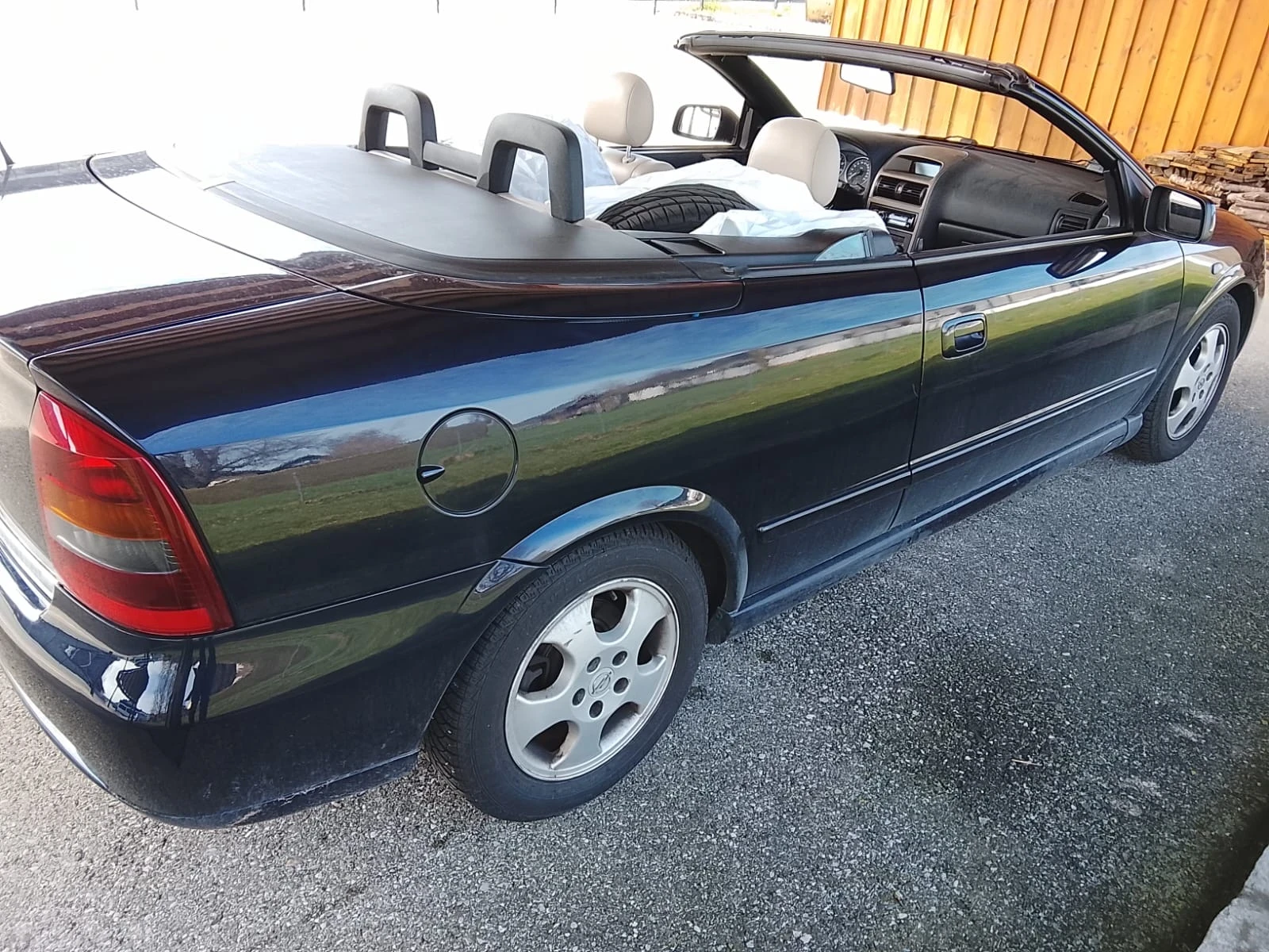 Opel Astra Автоматик, снимка 2 - Автомобили и джипове - 54170104