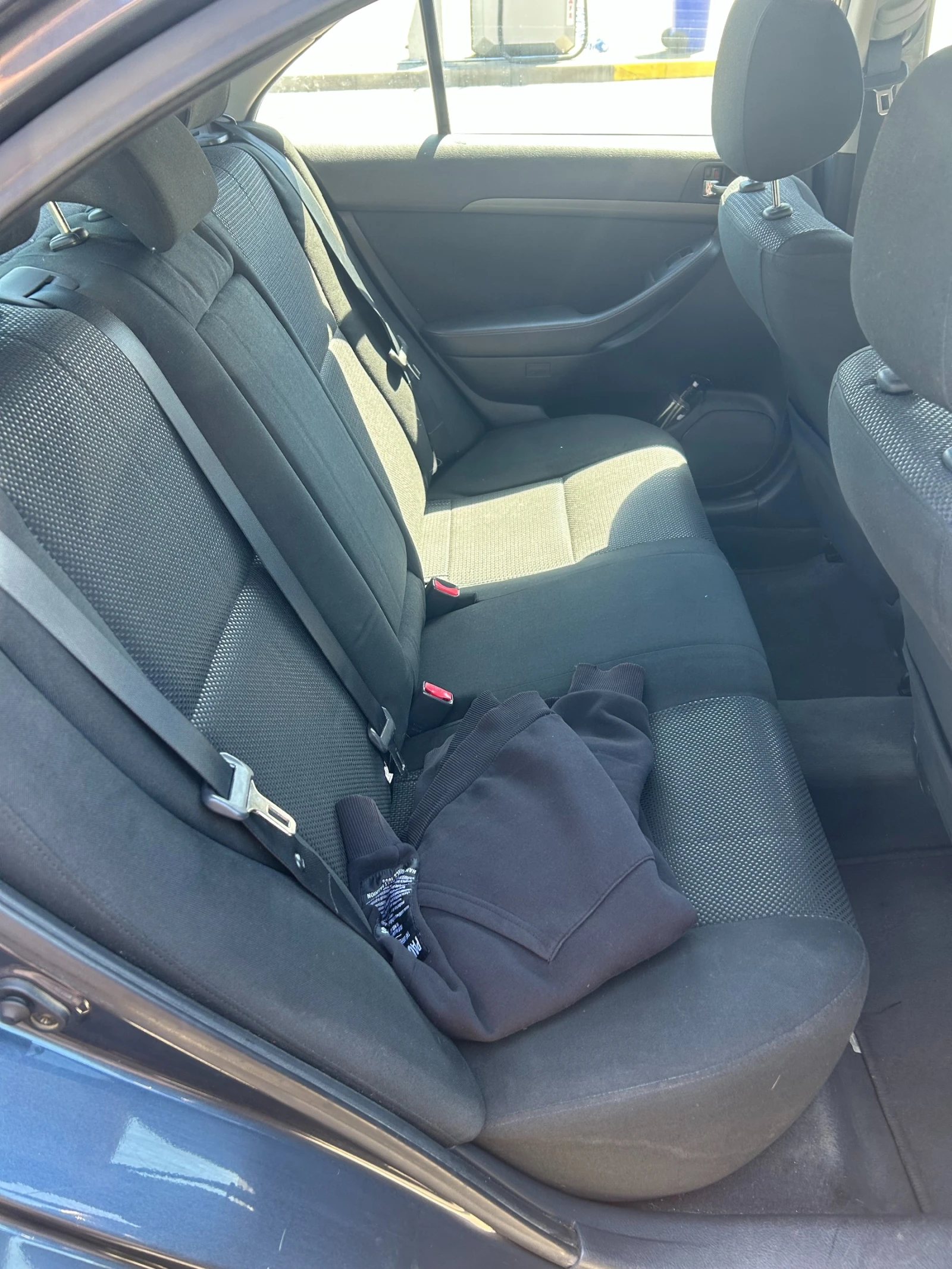 Toyota Avensis T25, снимка 16 - Автомобили и джипове - 54333266