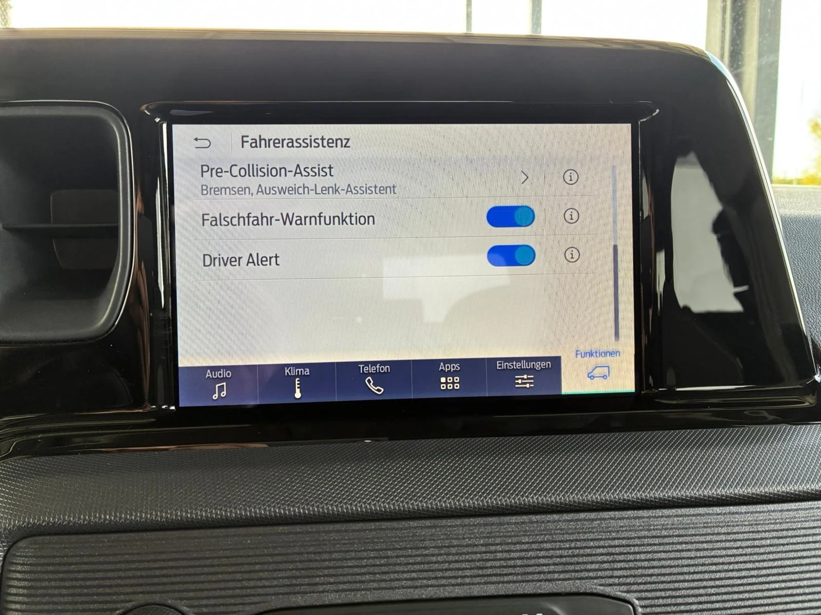 Ford Tourneo Connect 1.0 EcoBoost Trend | Mobile.bg � ����������� 15