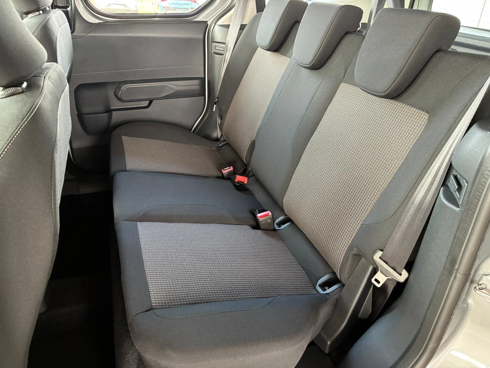 Ford Tourneo Connect 1.0 EcoBoost Trend | Mobile.bg � ����������� 7