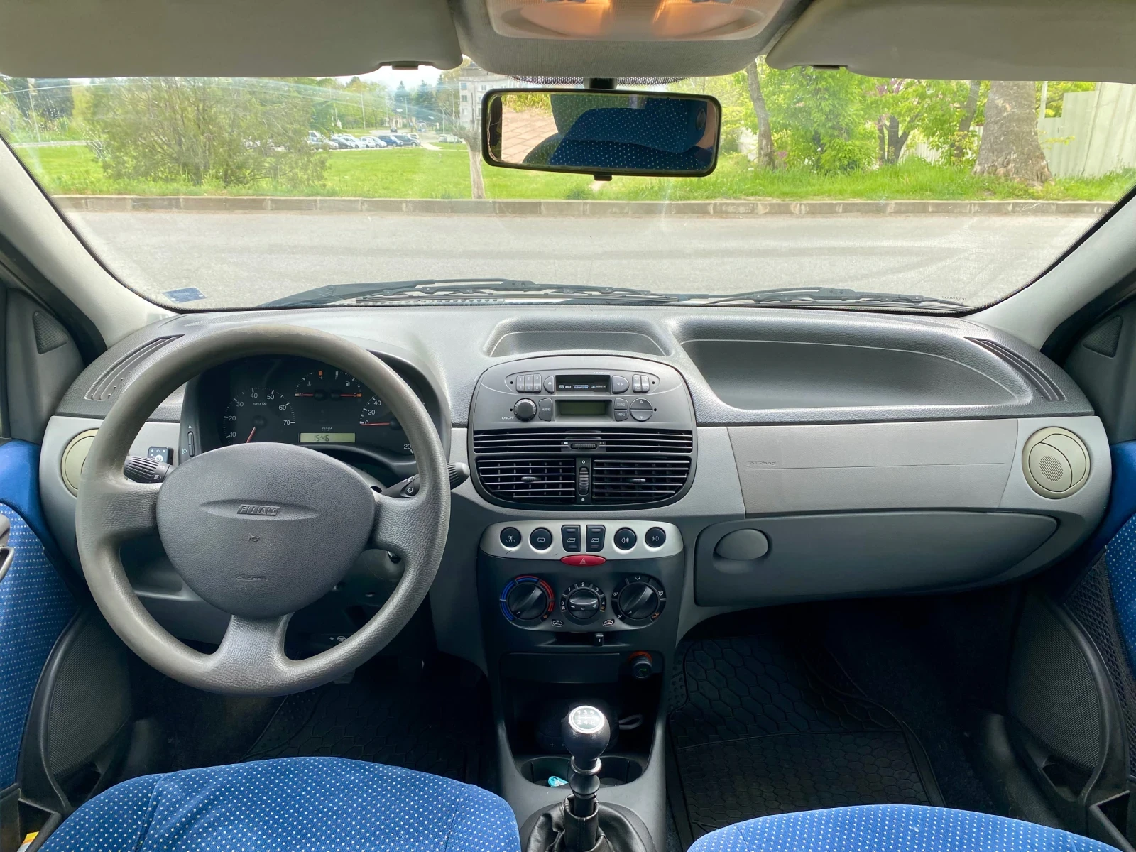 Fiat Punto Punto ELX 1.2 80 LPG, снимка 6 - Автомобили и джипове - 54358379