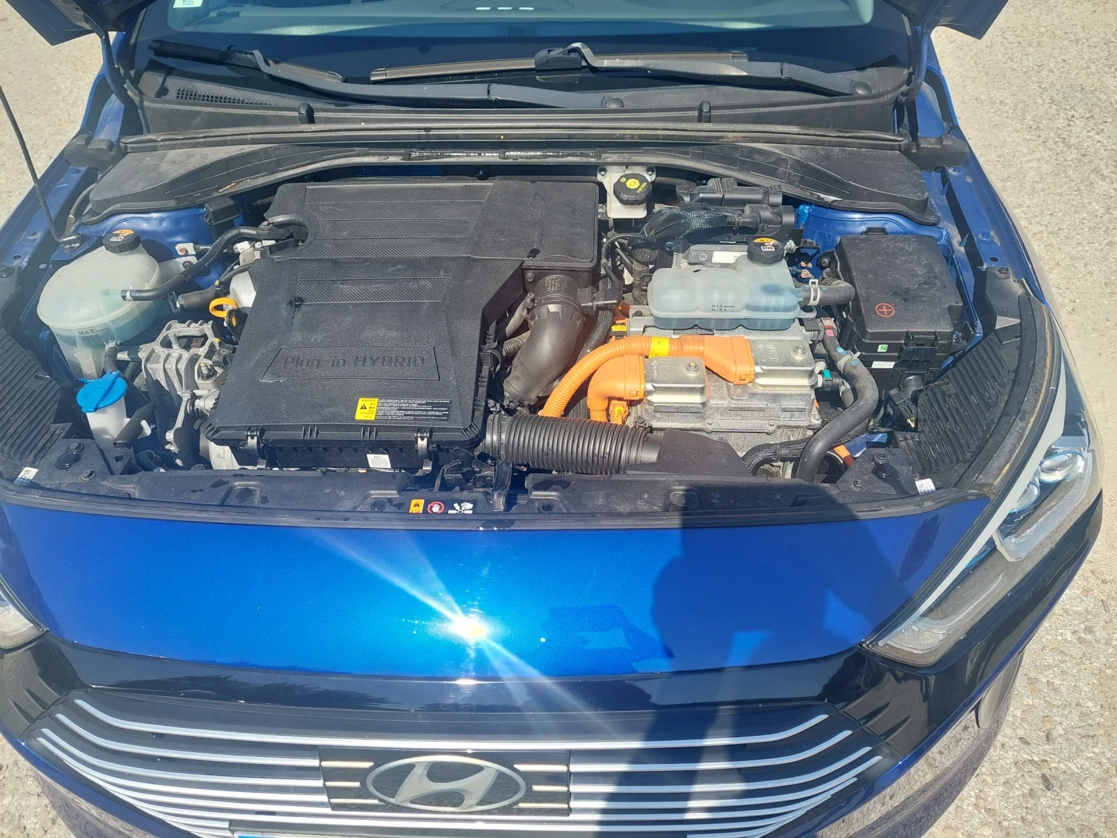 Hyundai Ioniq 1.6 Plug in HYBRID | Mobile.bg � ����������� 7