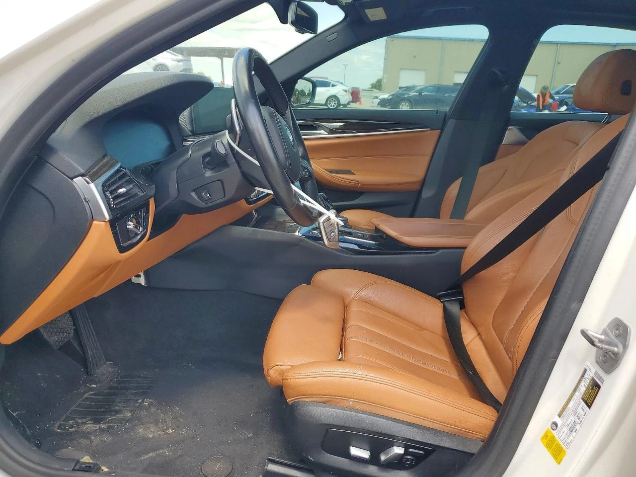 BMW 530 2.0l I, снимка 7 - Автомобили и джипове - 54743695