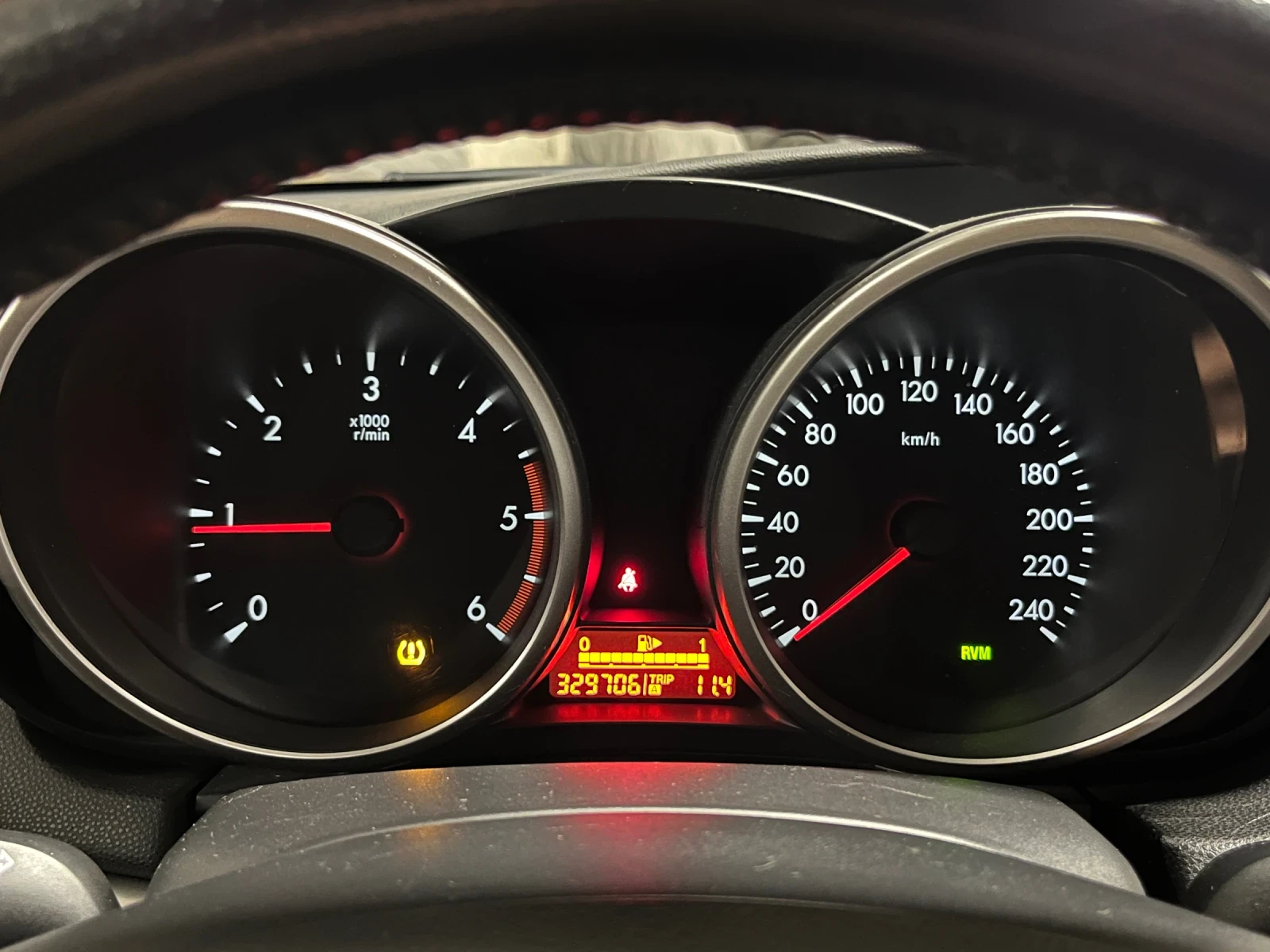 Mazda 3 BL MZR-CD 2.2 150HP, отлично поддържана , снимка 10 - Автомобили и джипове - 54824379