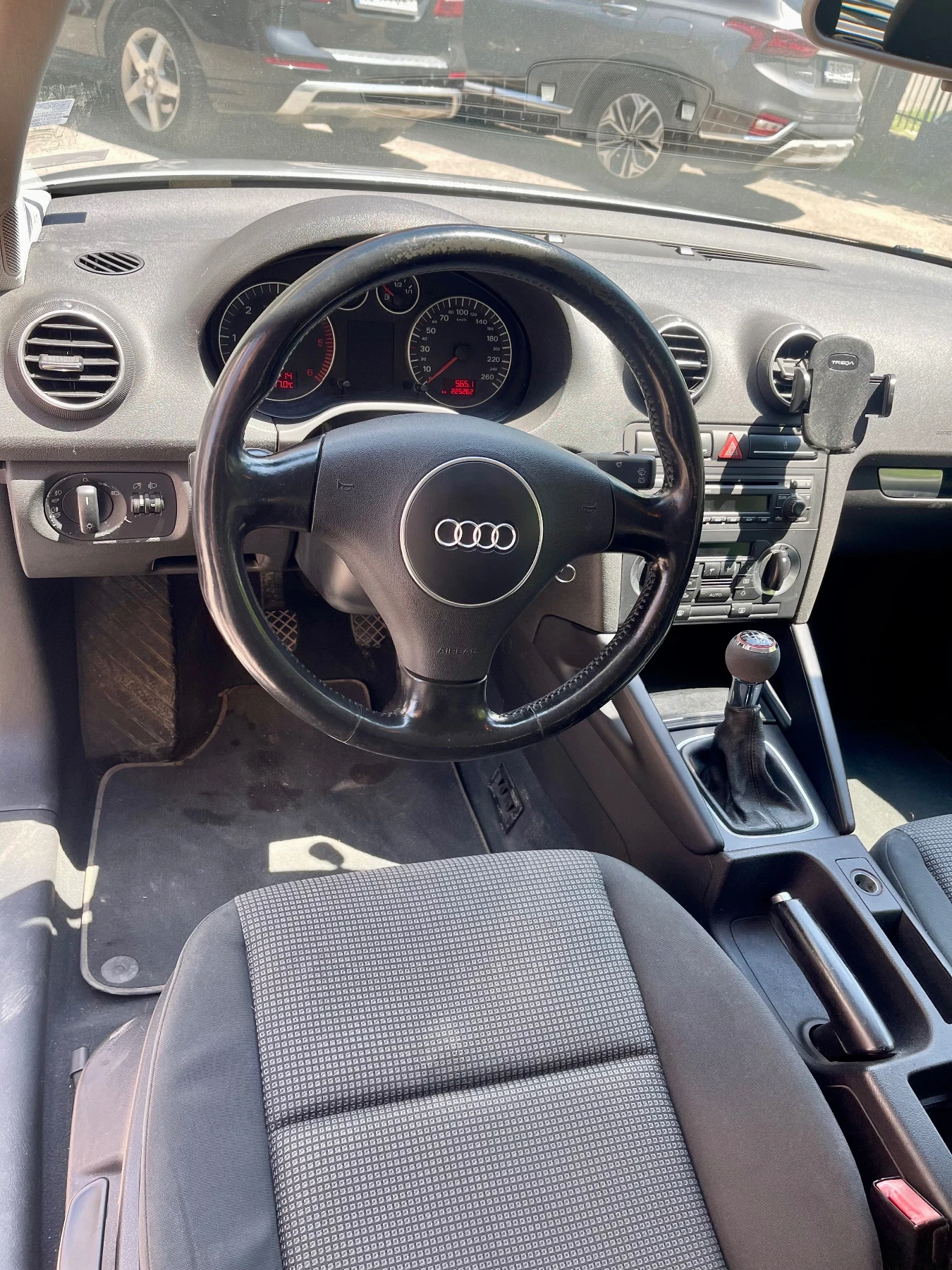 Audi A3 2.0 TDI, снимка 10 - Автомобили и джипове - 55024935