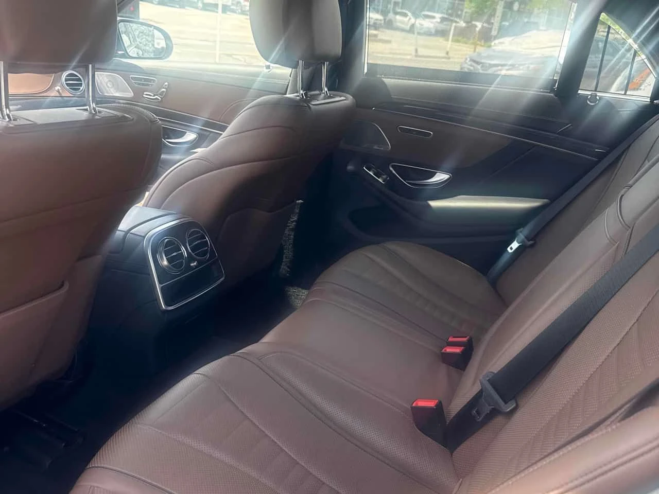Mercedes-Benz S 550 CARFAX | АВТОКРЕДИТ БЕЗ ПЪРВОНАЧАЛНА ВНОСКА, снимка 10 - Автомобили и джипове - 55139151