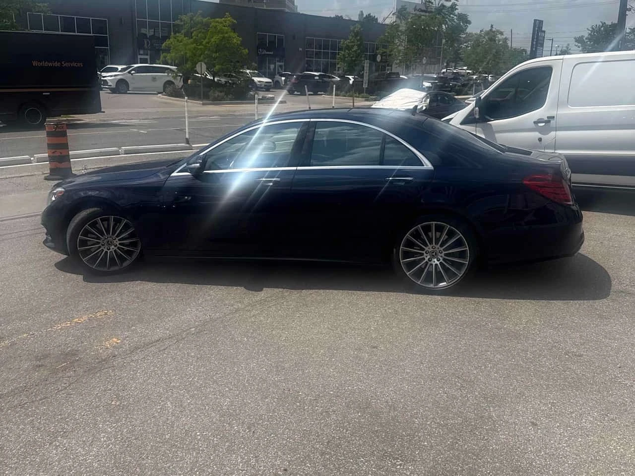 Mercedes-Benz S 550 CARFAX | АВТОКРЕДИТ БЕЗ ПЪРВОНАЧАЛНА ВНОСКА, снимка 3 - Автомобили и джипове - 55139151