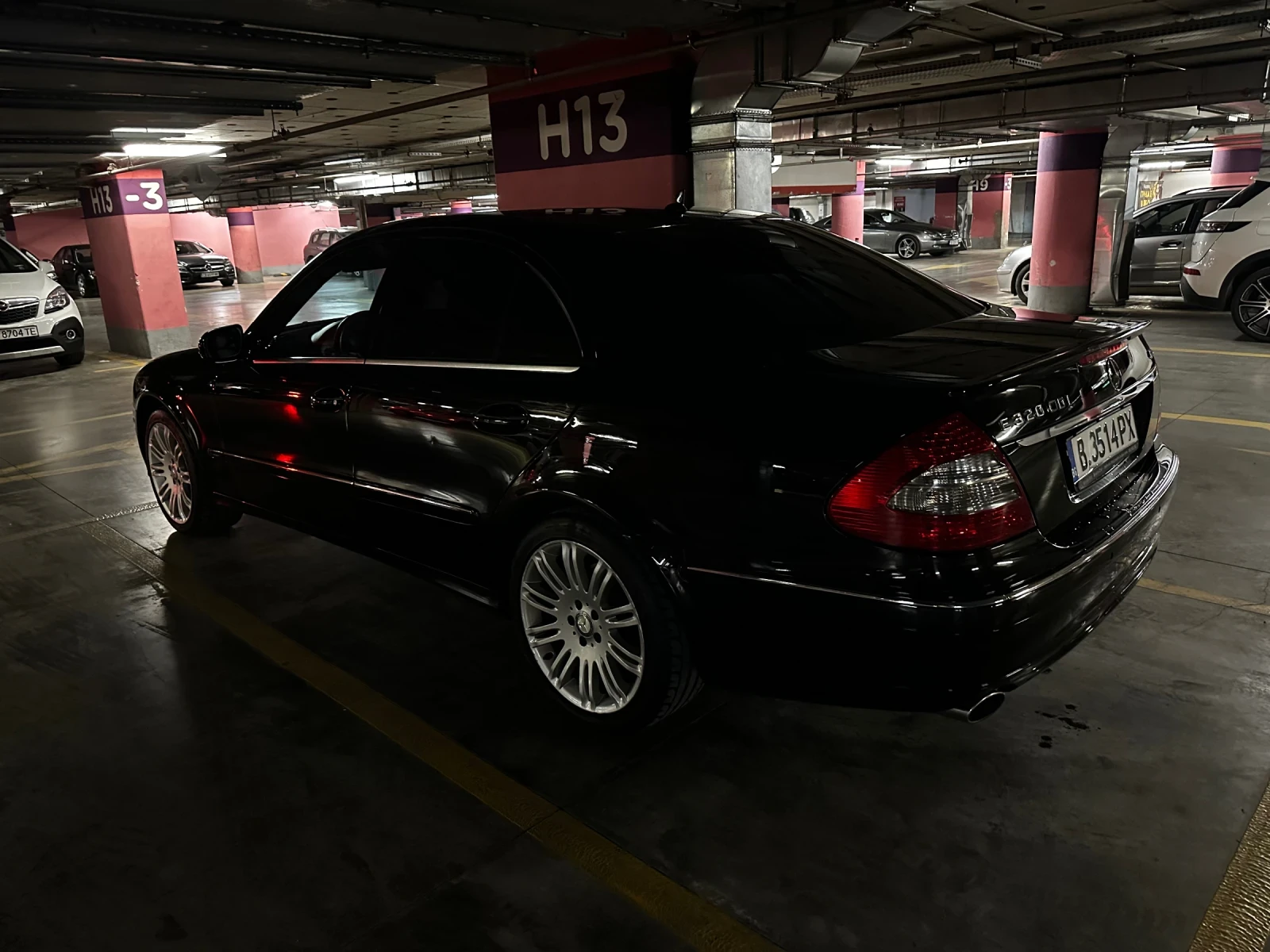 Mercedes-Benz E 320