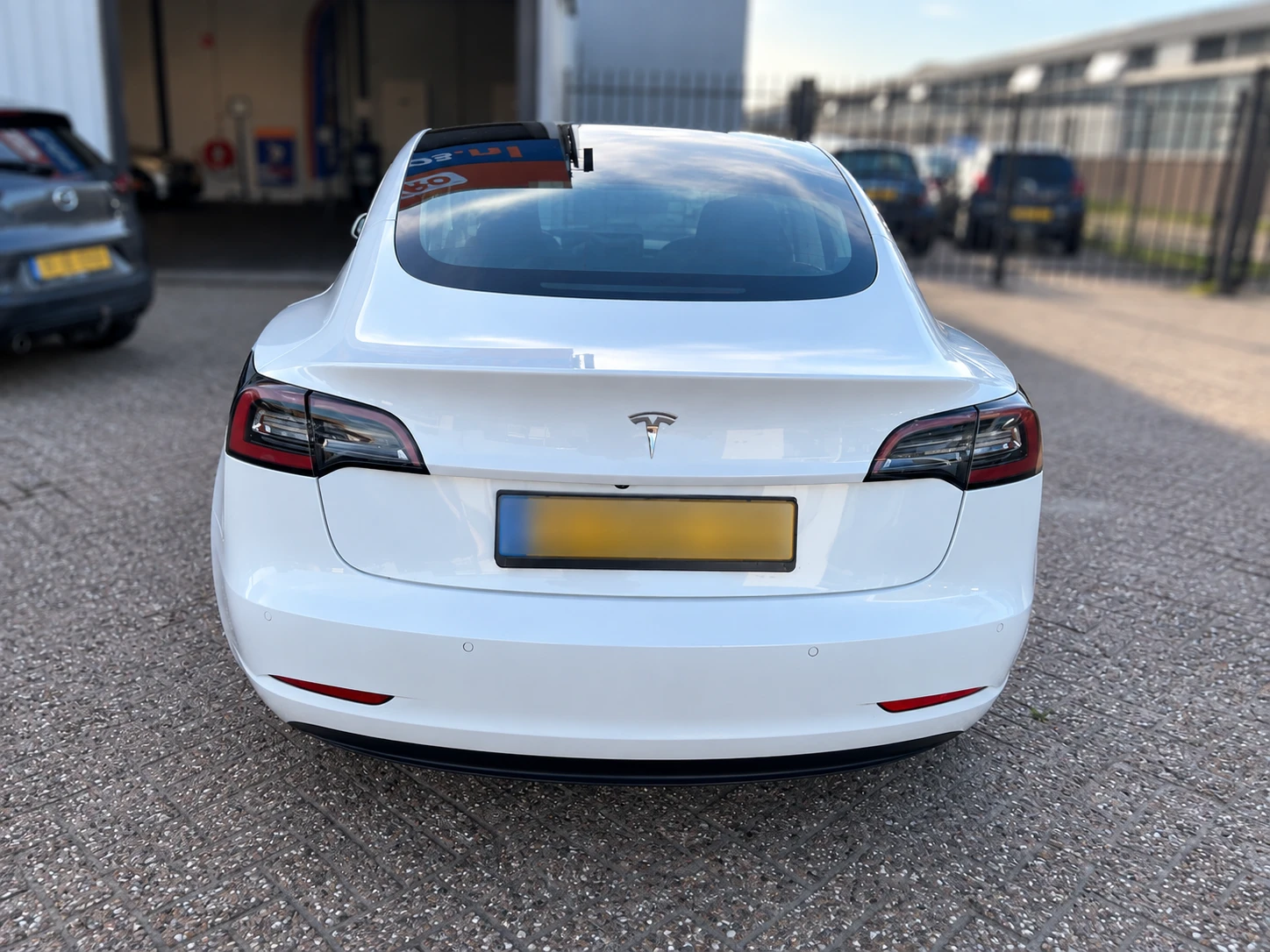 Tesla Model 3 SR+ | AUTOPILOT | 306 к.с. | 2 ключа | ЛИЗИНГ, снимка 5 - Автомобили и джипове - 56387649