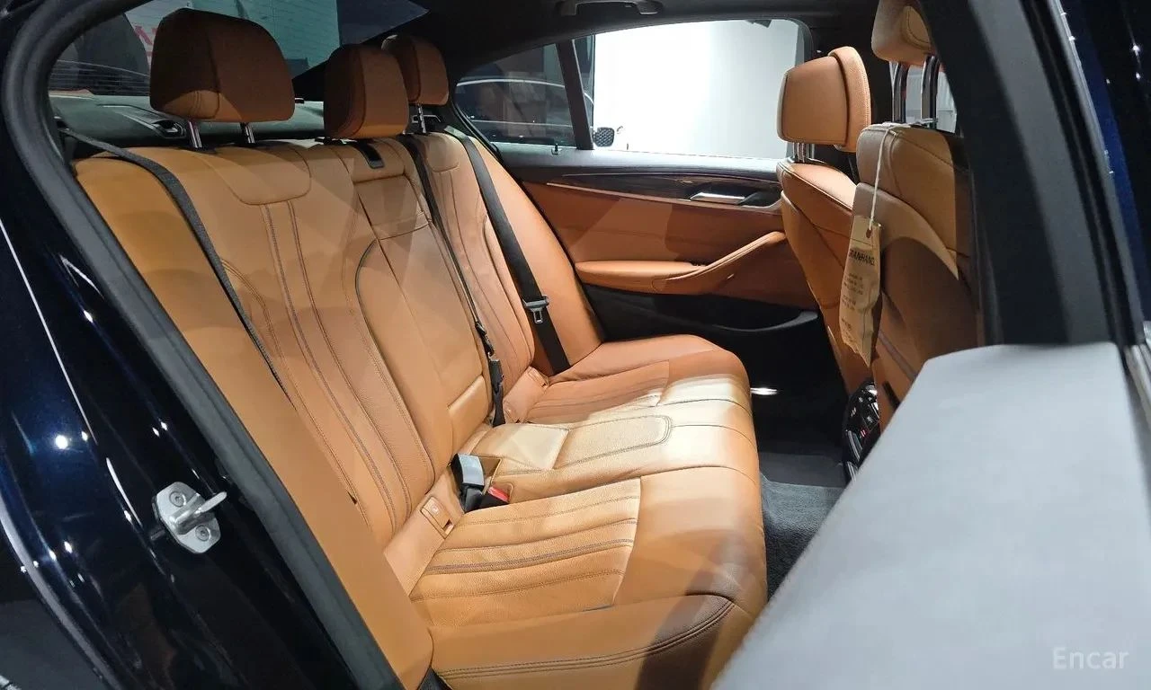 BMW 520, снимка 8 - Автомобили и джипове - 56724227