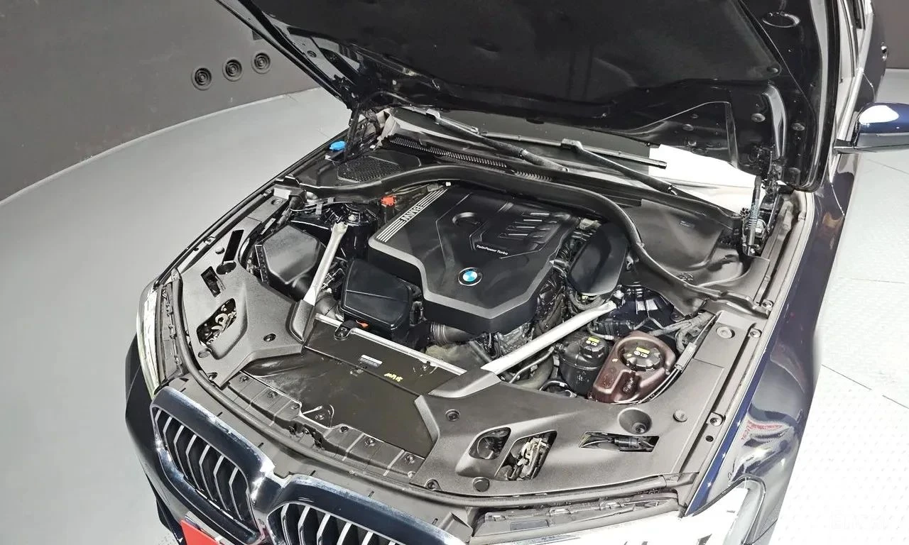 BMW 520, снимка 5 - Автомобили и джипове - 56724227