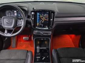 Volvo XC40 T4 R-Design, снимка 7