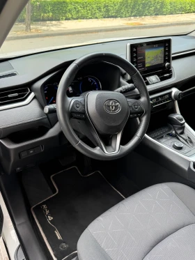 Обява за продажба на Toyota Rav4 2.5 Hybrid 4Х4 222к 182000км Реални ~43 999 лв. - изображение 7