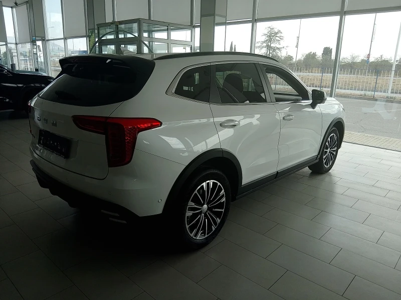 Haval Jolion Supreme 1.5T 7DCT Наличен!!!, снимка 4 - Автомобили и джипове - 51579312