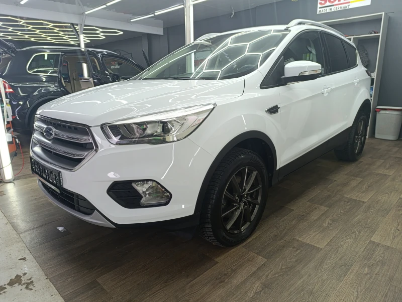Ford Kuga 1.5 SCTi 2WD, снимка 3 - Автомобили и джипове - 52909676