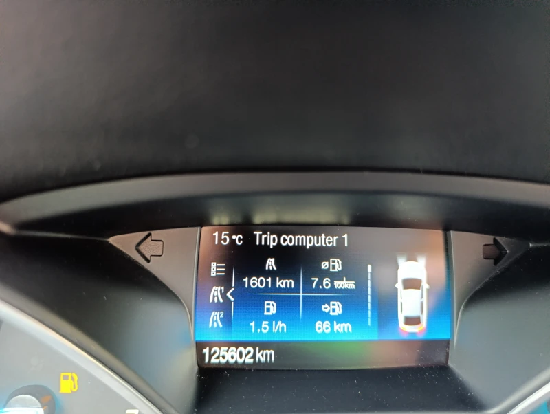 Ford Kuga 1.5 SCTi 2WD, снимка 11 - Автомобили и джипове - 52909676