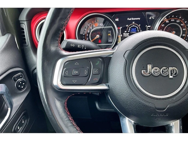 Jeep Wrangler * V6 /Rock Trac 4x4 /Blind spot monitoring/Adaptiv, снимка 8 - Автомобили и джипове - 53098761