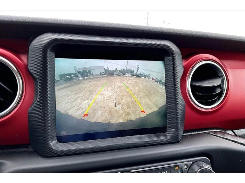 Jeep Wrangler * V6 /Rock Trac 4x4 /Blind spot monitoring/Adaptiv, снимка 13 - Автомобили и джипове - 53098761