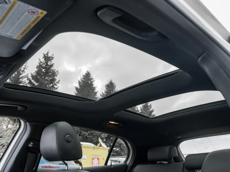 Mercedes-Benz GLA 250 4MATIC, снимка 13 - Автомобили и джипове - 53232754