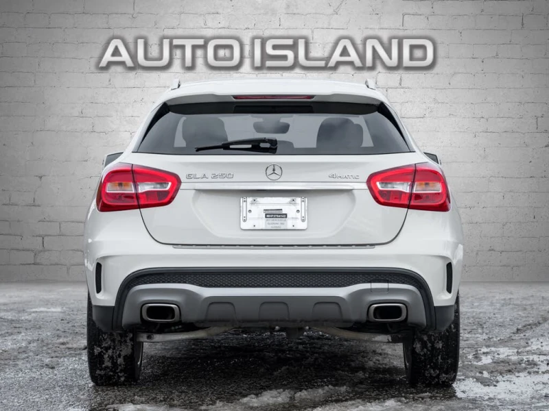 Mercedes-Benz GLA 250 4MATIC, снимка 4 - Автомобили и джипове - 53232754