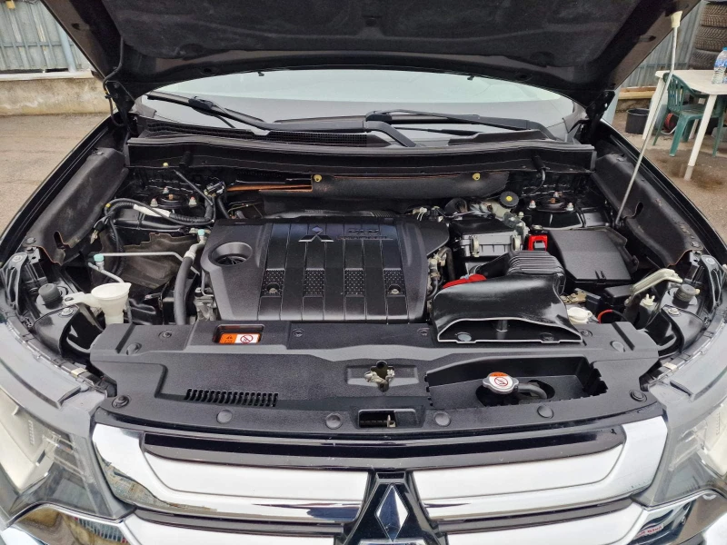 Mitsubishi Outlander 2.2DI-D-NAVI-CAMERA-5МЕСТА-4X4, снимка 13 - Автомобили и джипове - 53595100