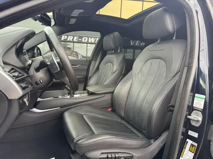 BMW X6 XDRIVE35I * M SPORT * CARBON FIBER * HUD * CARFAX, снимка 10 - Автомобили и джипове - 54905084