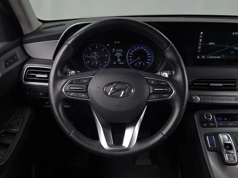 Hyundai Palisade Diesel 2.2 4WD| 199к.с.| ВКЛ.ТЕХНОТЕСТ, снимка 13 - Автомобили и джипове - 55614805