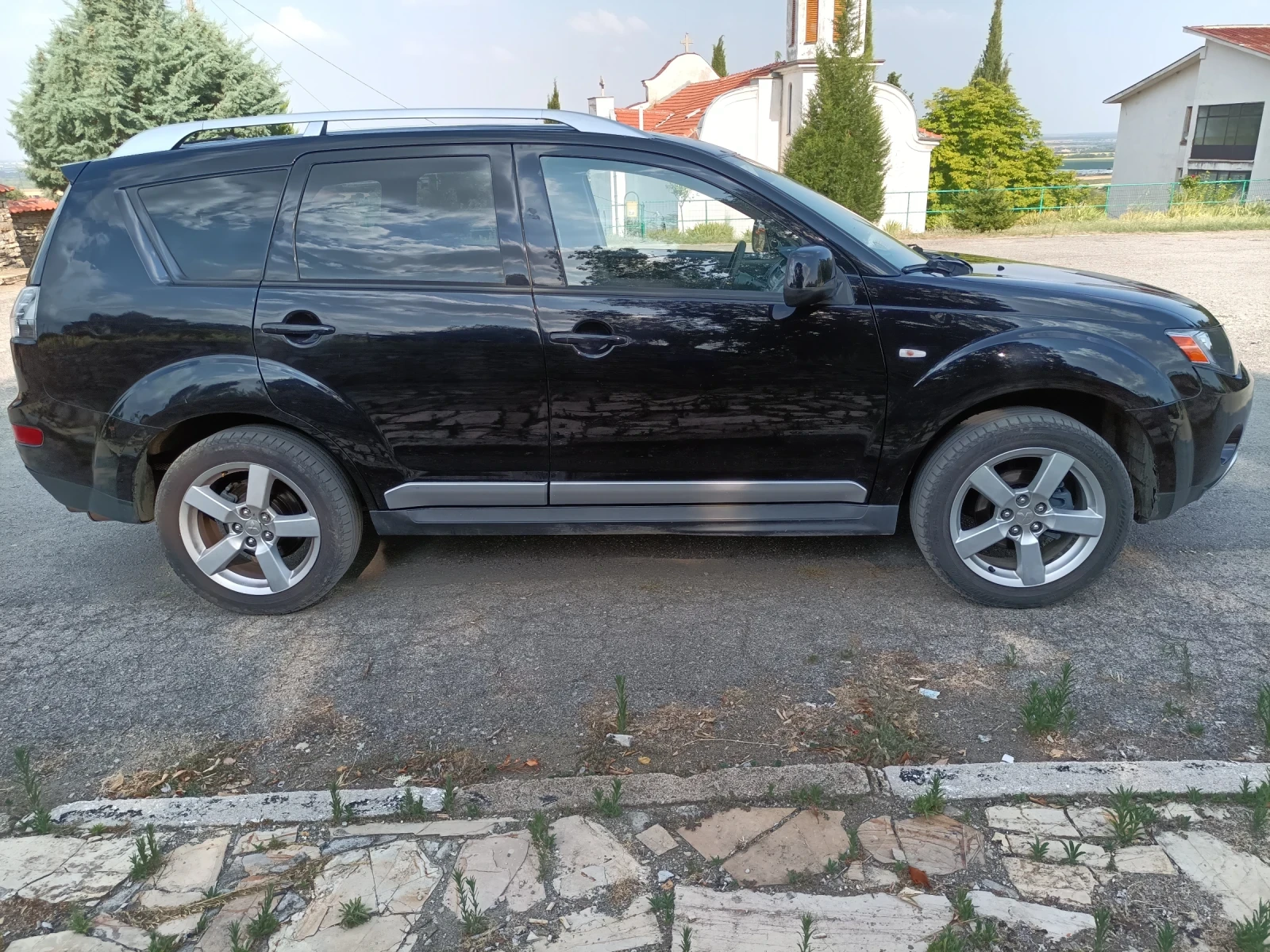 Mitsubishi Outlander 2.4 4?4 7местен - изображение 4
