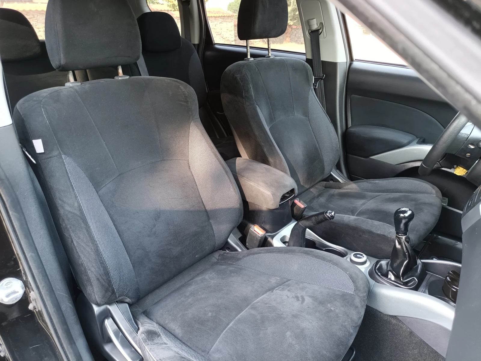 Mitsubishi Outlander 2.4 4?4 7местен - изображение 10
