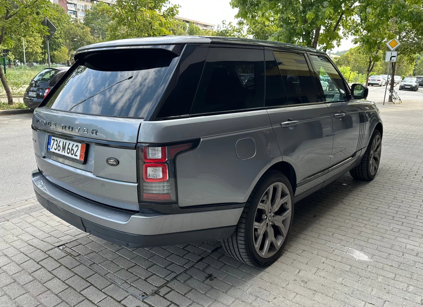 Land Rover Range rover VOGUE/ПОДГРЕВ/ОБДУХВАНЕ/ВАКУУМ/ПАНОРАМА/MERIDIAN/ - изображение 5