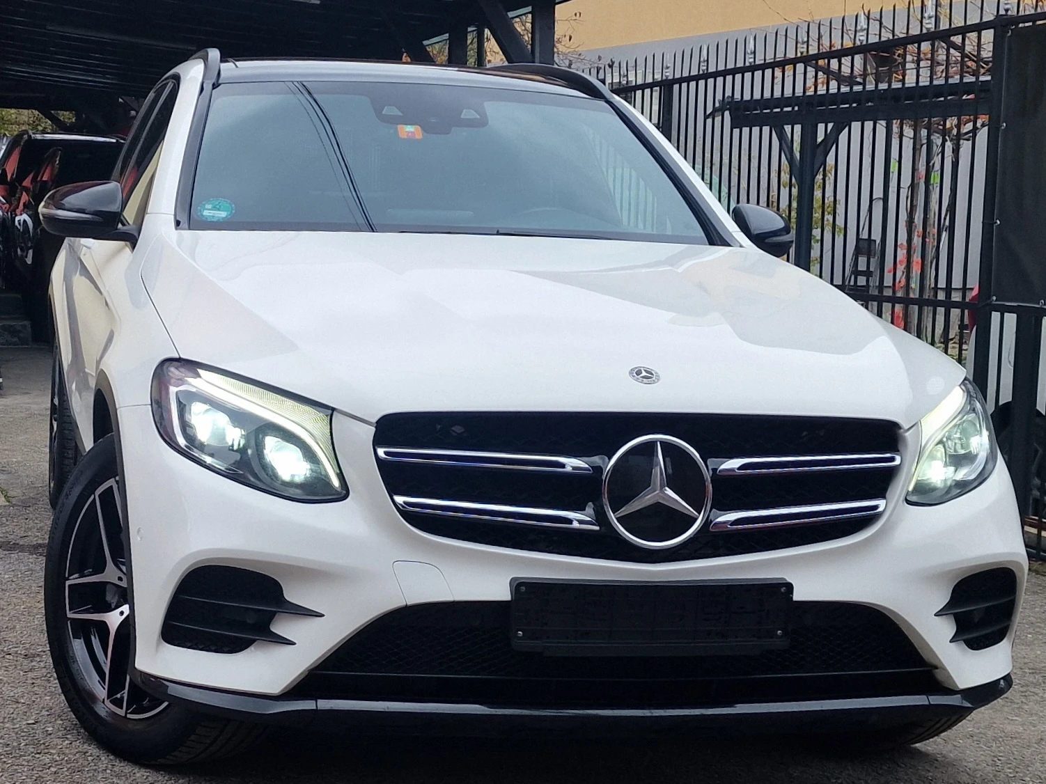Mercedes-Benz GLC 250 AMG-PANORAMA-CAMERA-LED-DISTRONIC-FULL | Mobile.bg   4
