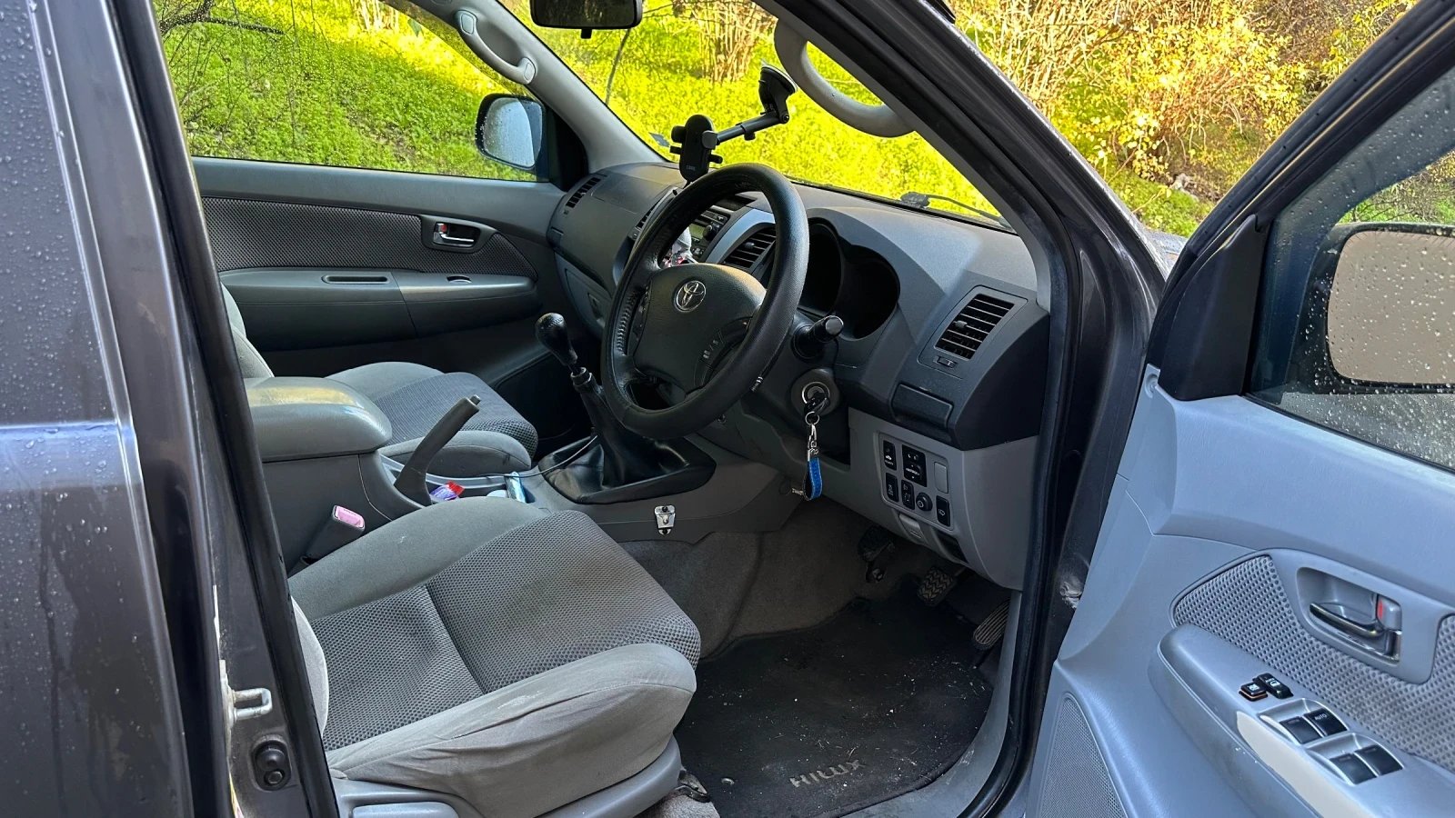 Toyota Hilux 3.0d D4-D 4X4  - изображение 9