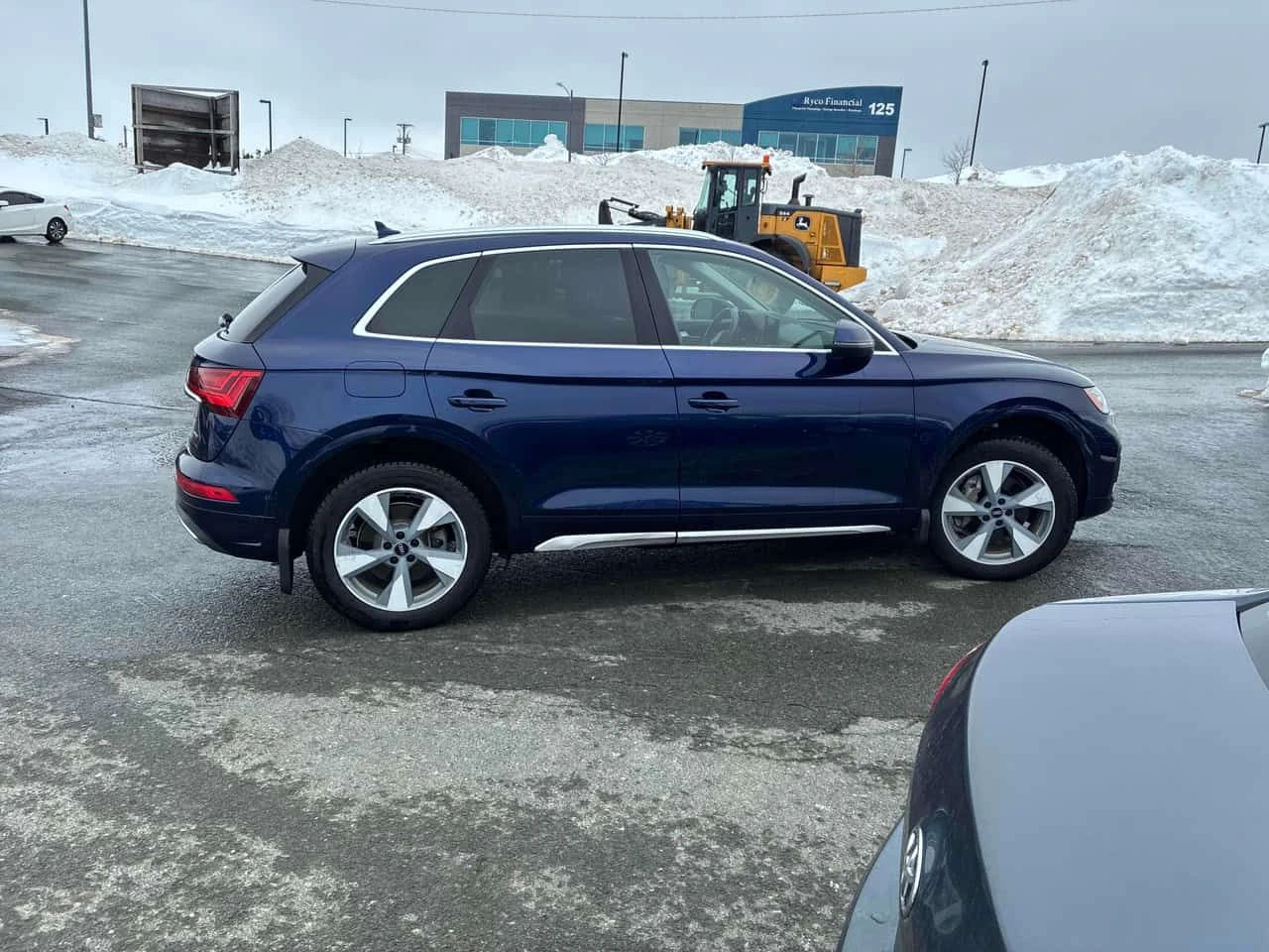 Audi Q5 Komfort/CARFAX/KEYLESS/ПОДГРЕВИ - изображение 4