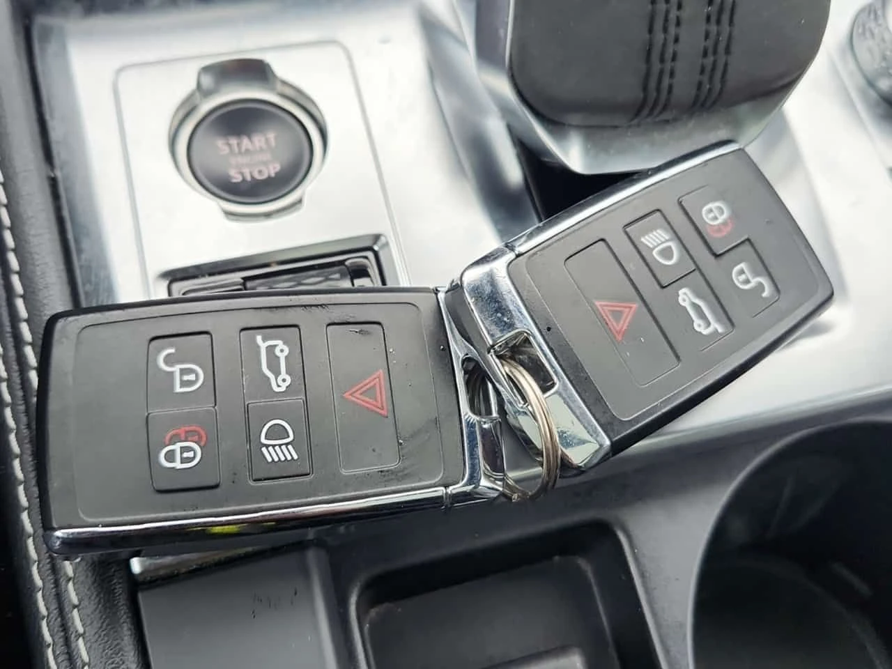 Jaguar F-PACE R DYNAMIC S  CARFAX, снимка 8 - Автомобили и джипове - 53825110