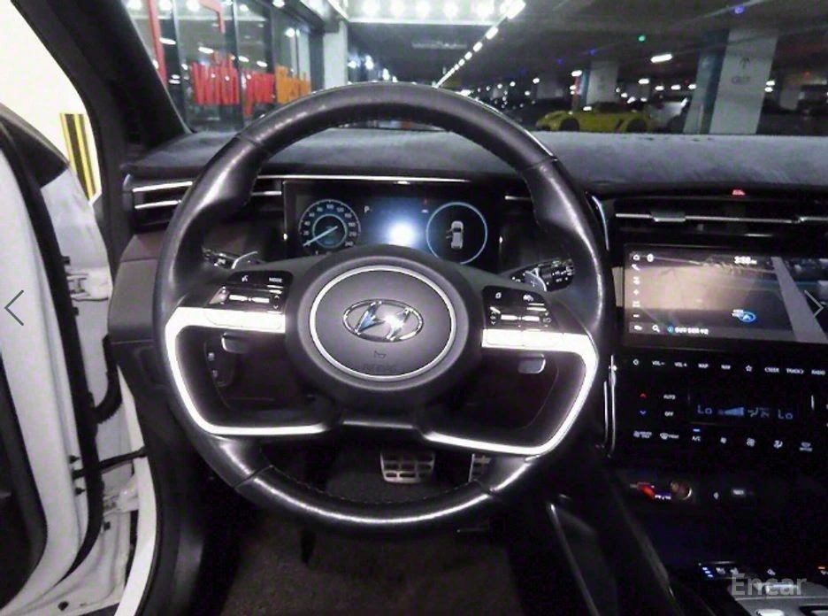 Hyundai Tucson, снимка 8 - Автомобили и джипове - 53828673