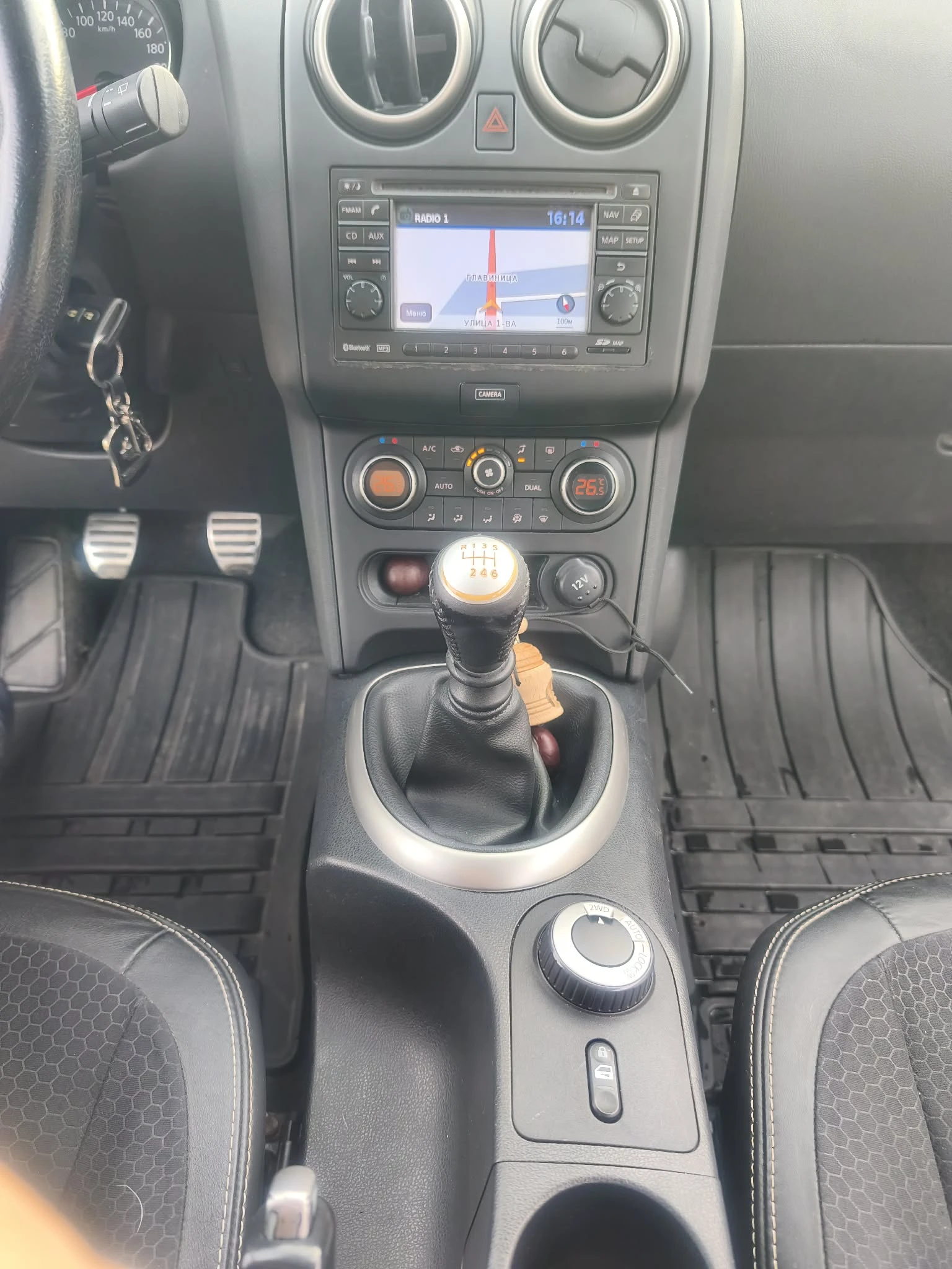 Nissan Qashqai   1.6dci /131к.с 4Х4/НАВИГАЦИЯ/360 КАМЕРА-/ПАН0РАМ, снимка 15 - Автомобили и джипове - 54103888