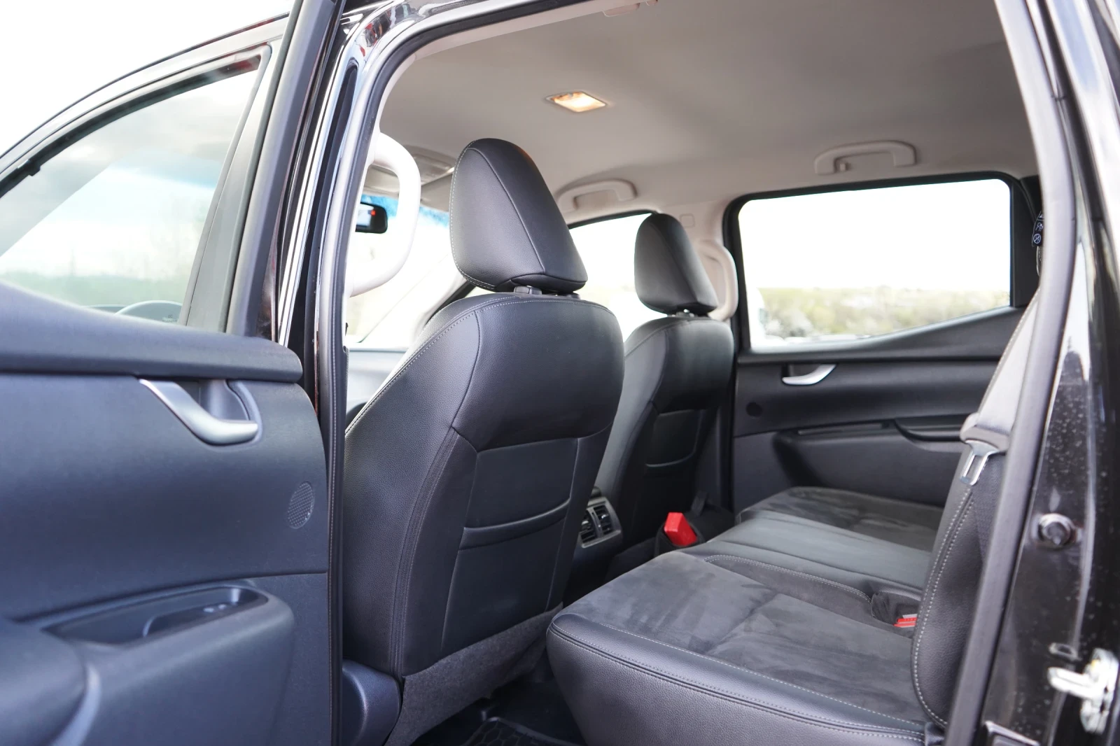 Mercedes-Benz X-Klasse 350d* 4M* HARDTOP* 360CAMERA* KEYLESS | Mobile.bg � ����������� 14