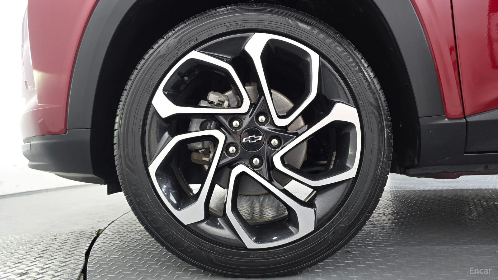 Chevrolet Trax 1.2* RS* ПОДГРЕВ* ОБДУХВАНЕ* КАМЕРА* КОЖА* , снимка 5 - Автомобили и джипове - 55628429